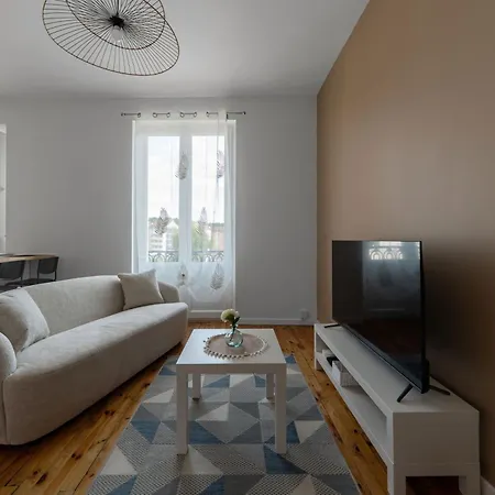 Le Grenet - Design En Duplex 公寓