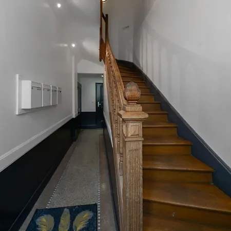 Le Grenet - Design En Duplex 维琪