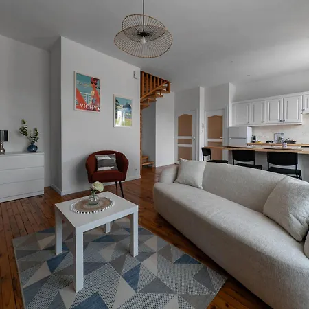 Le Grenet - Design En Duplex 公寓