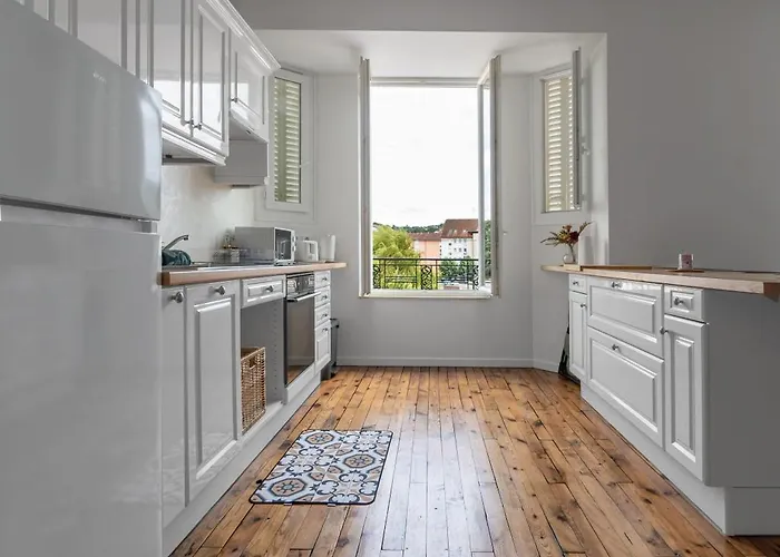 Le Grenet - Design En Duplex * Vichy